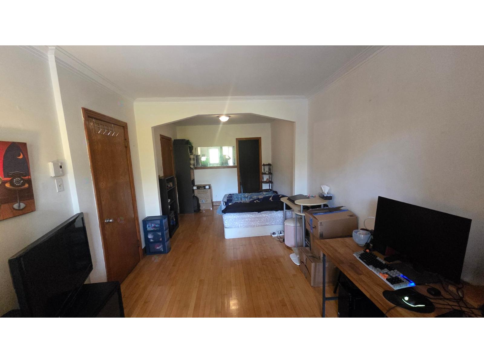 6867 12e Avenue Property Photo 16