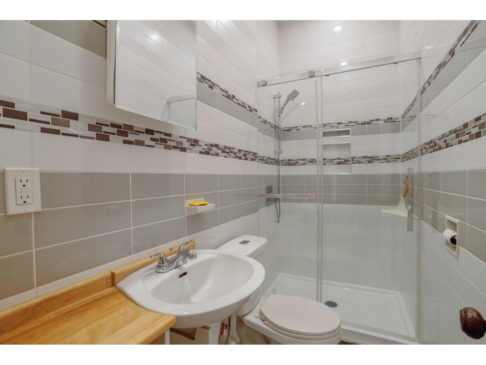 2180 Rue Du Souvenir Property Photo 16