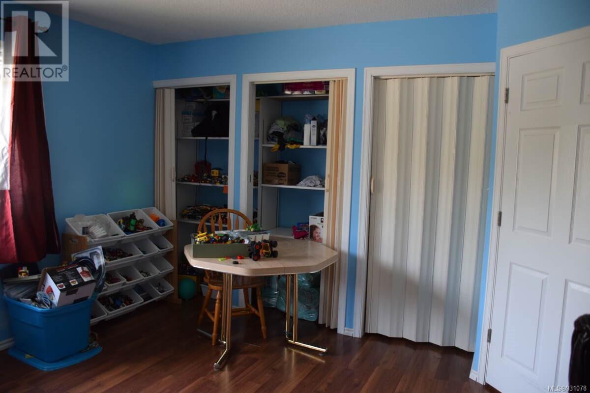 7370 Thunderbird Way Property Photo 24