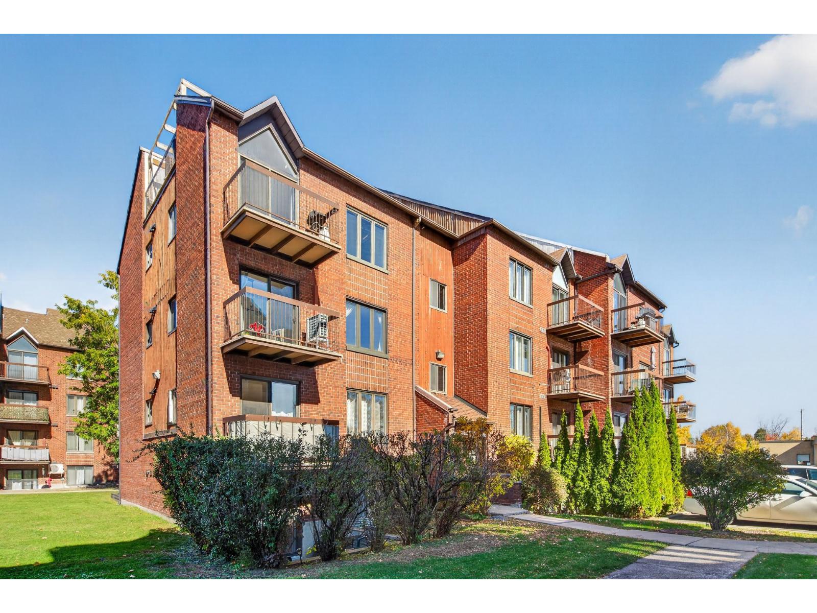 3760 Place Nogent, #8 Property Photo 1
