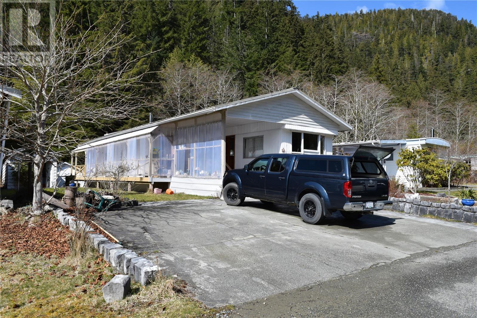 5 Edith Rd Property Photo 1