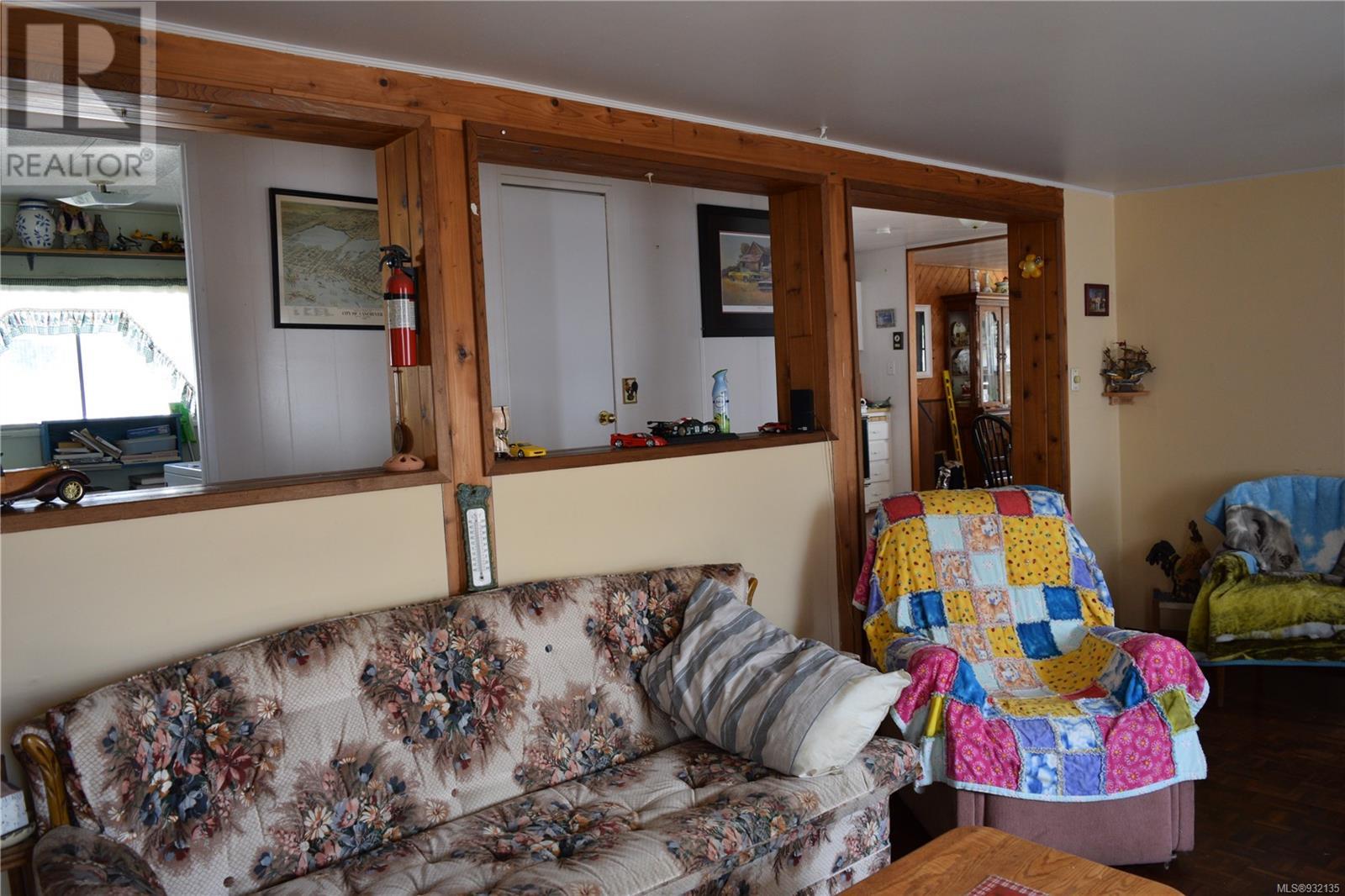 5 Edith Rd Property Photo 6