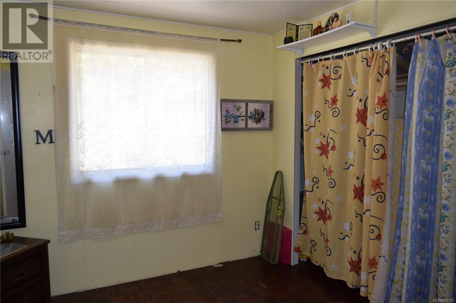 5 Edith Rd Property Photo 12