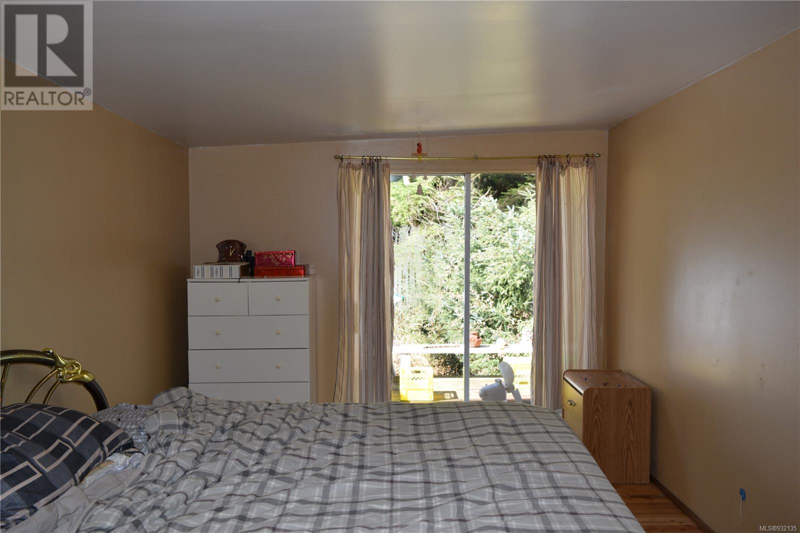 5 Edith Rd Property Photo 15
