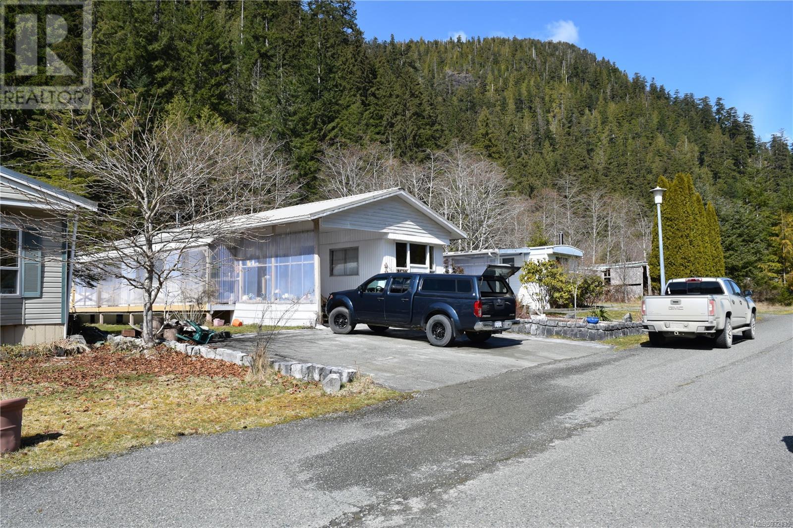 5 Edith Rd Property Photo 28