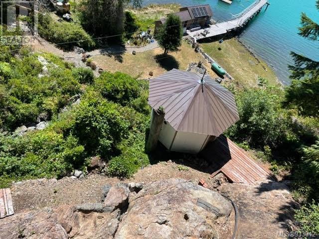 1 Seekah Landing Property Photo 14