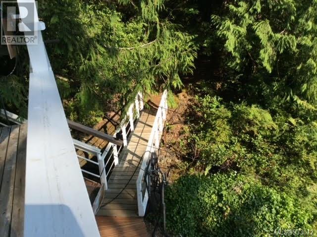 1 Seekah Landing Property Photo 25