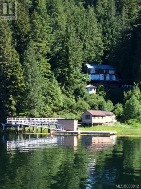 1 Seekah Landing Property Photo 27