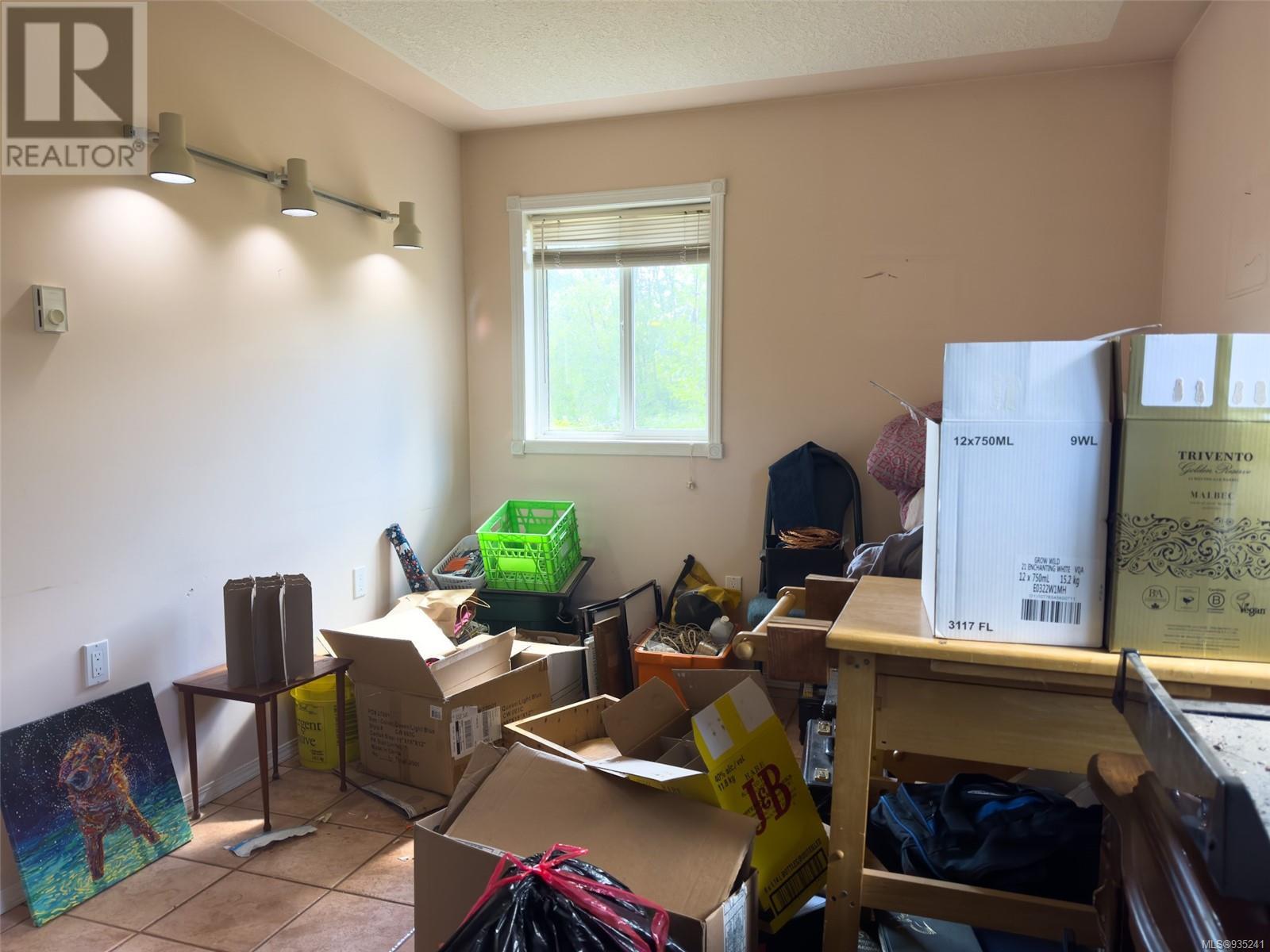 243 Harbour Rd Property Photo 20