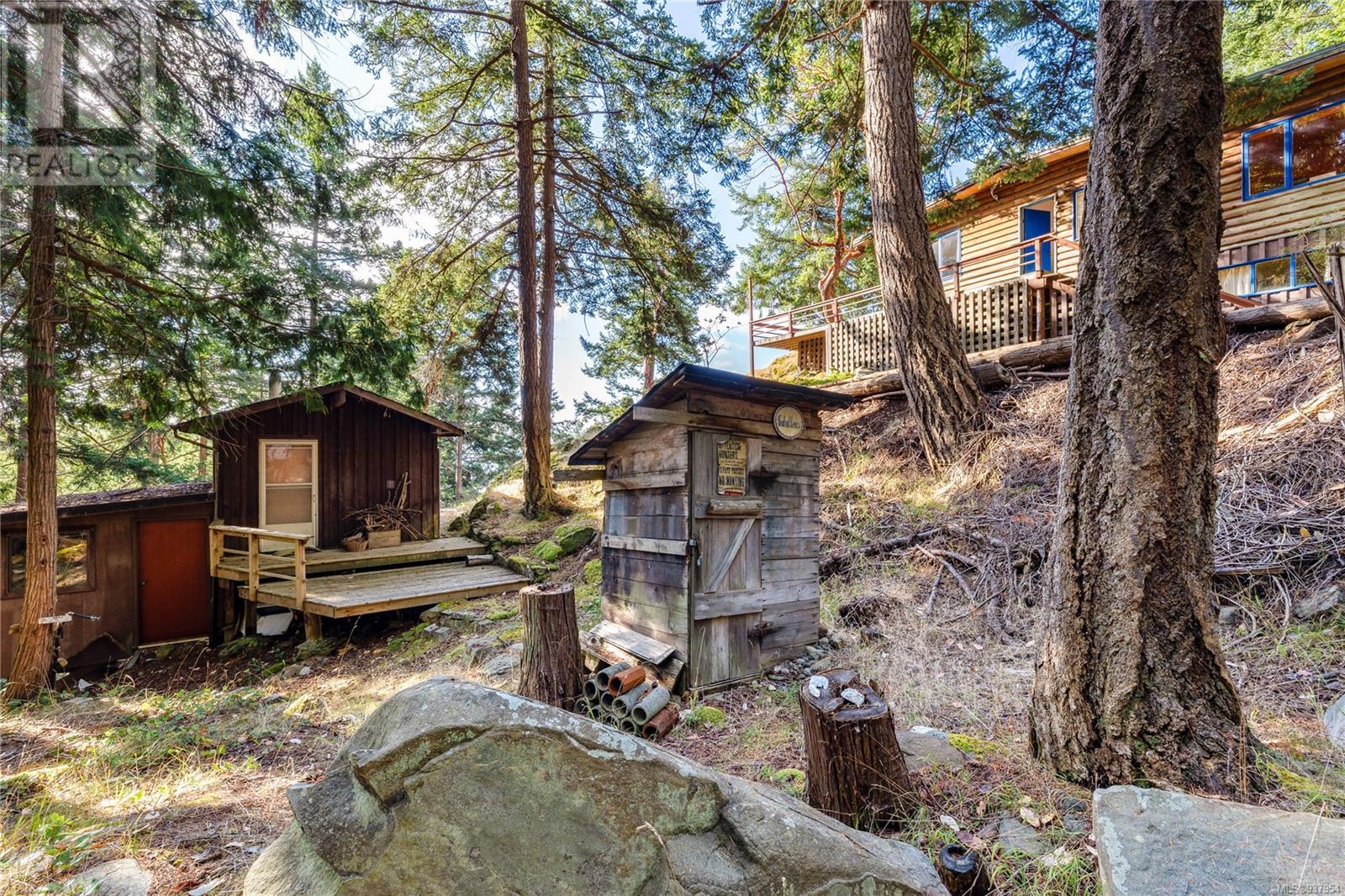498 Marine Trnabt Property Photo 4