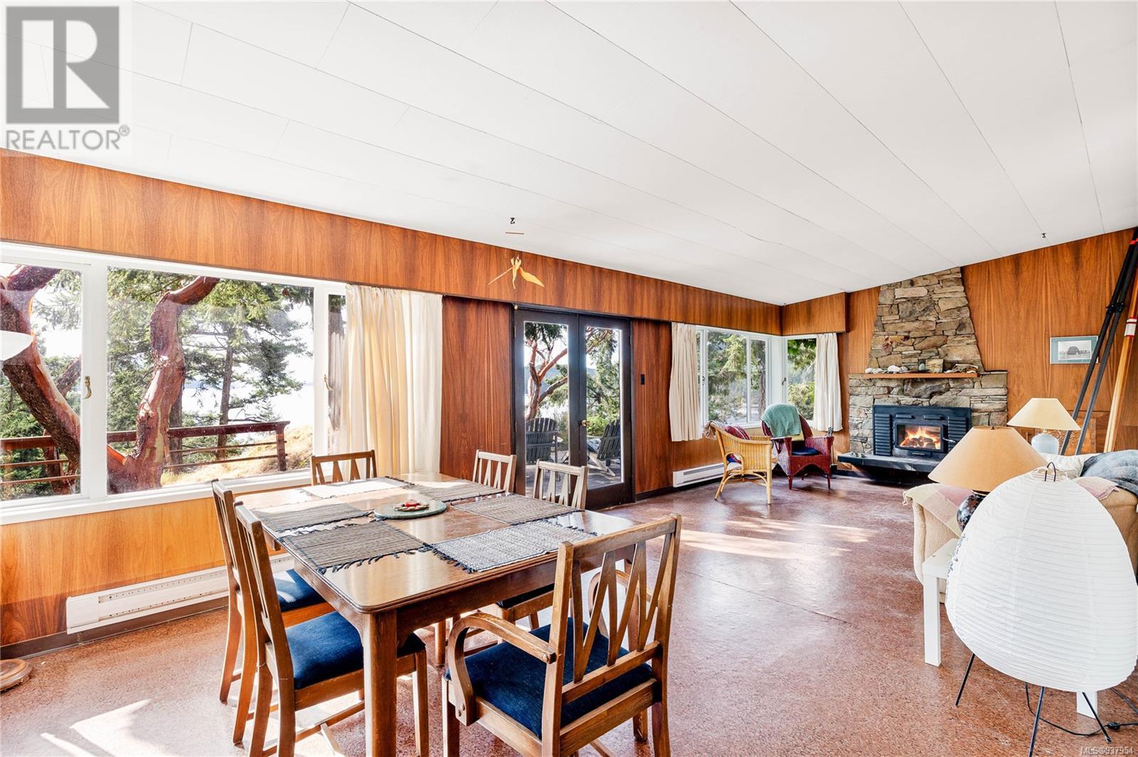 498 Marine Trnabt Property Photo 7