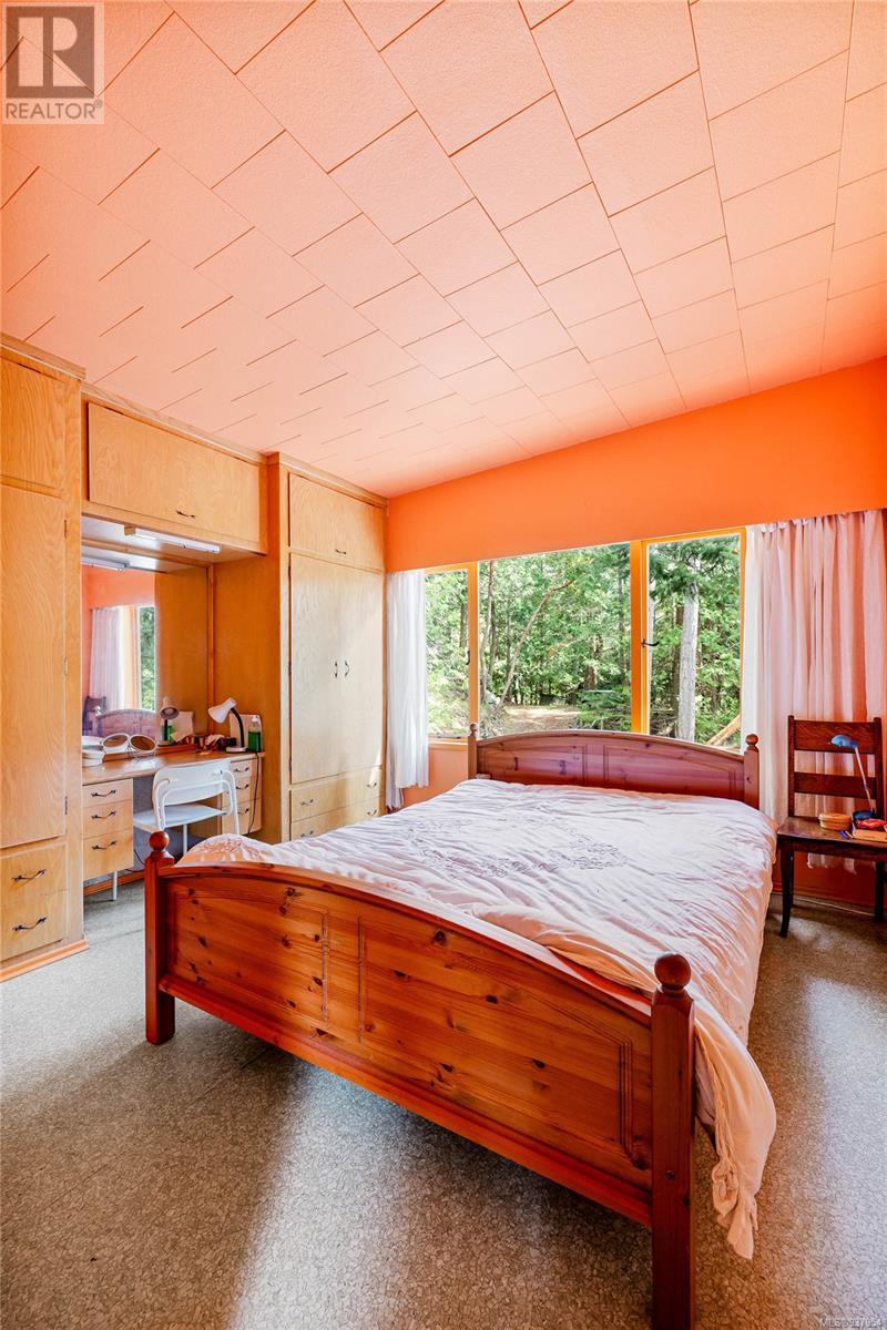 498 Marine Trnabt Property Photo 13