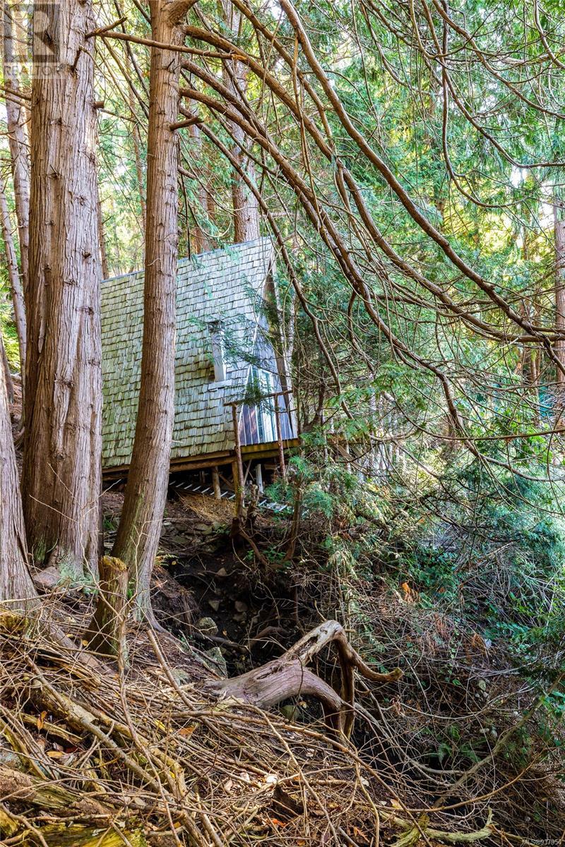 498 Marine Trnabt Property Photo 23
