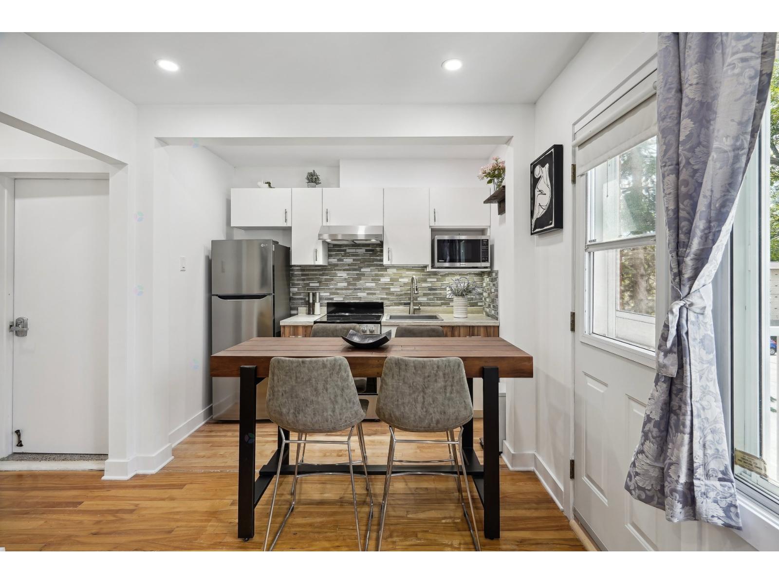 6390 Rue De Marseille, 6 Property Photo 10