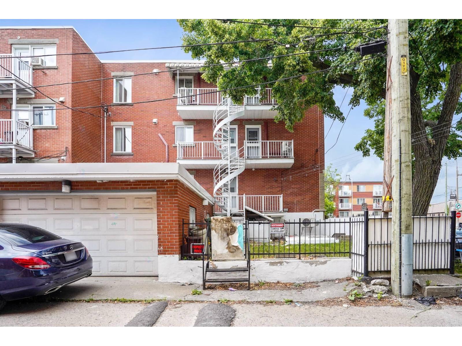 6390 Rue De Marseille, 6 Property Photo 19