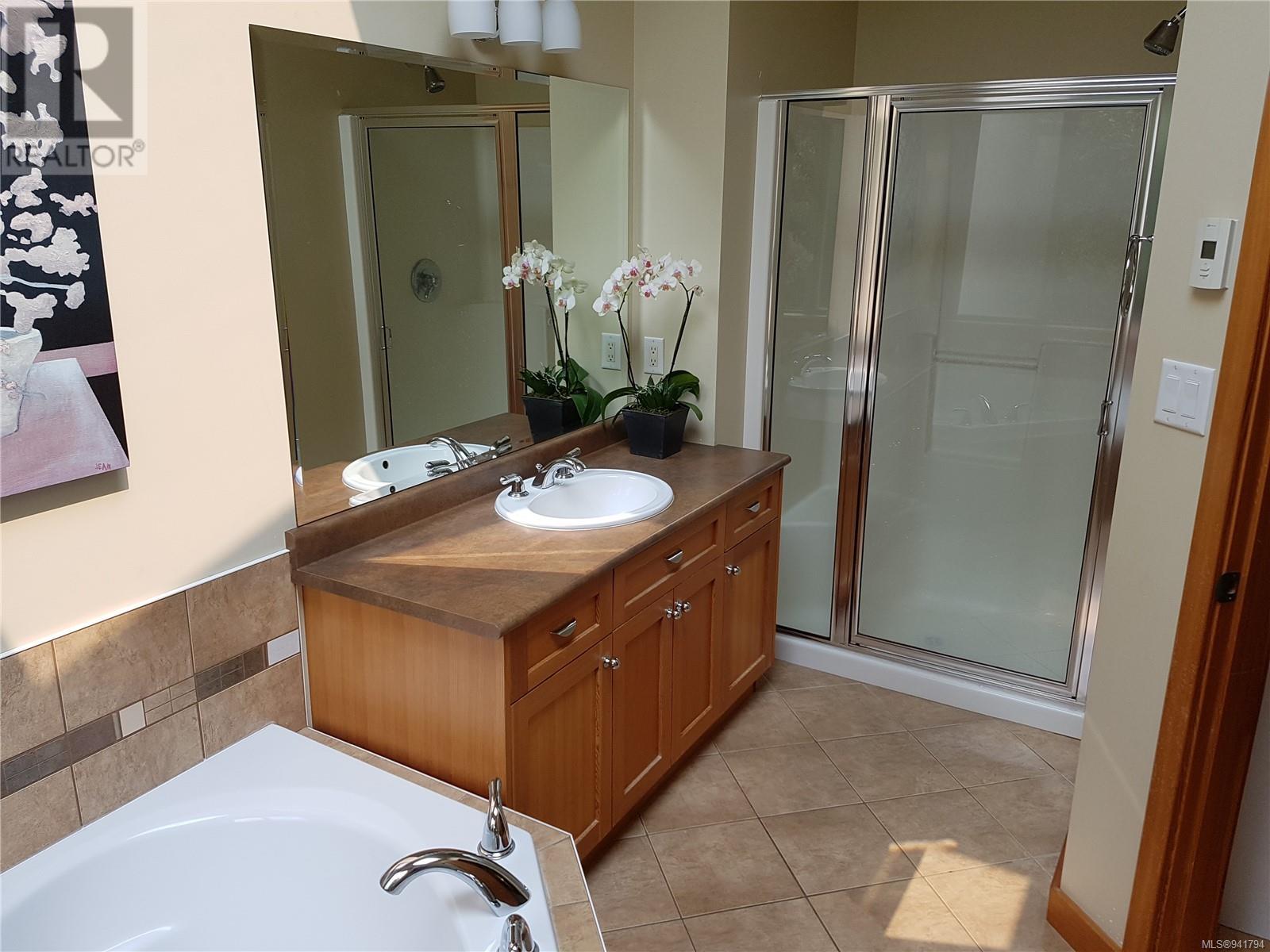 12 115 Upper Ganges Rd Property Photo 30