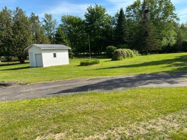 2310 Rg Des Savary Property Photo 13