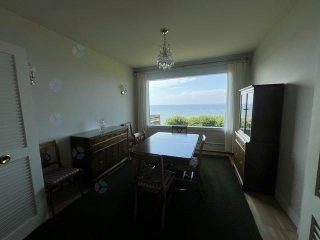 1020 Av. Du Phare O. Property Photo 19