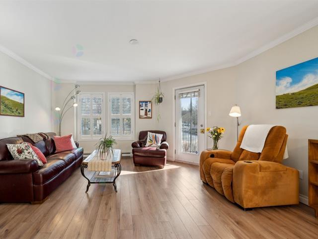 50 Rue Du Square-sir-george-étienne-cartier Property Photo 1