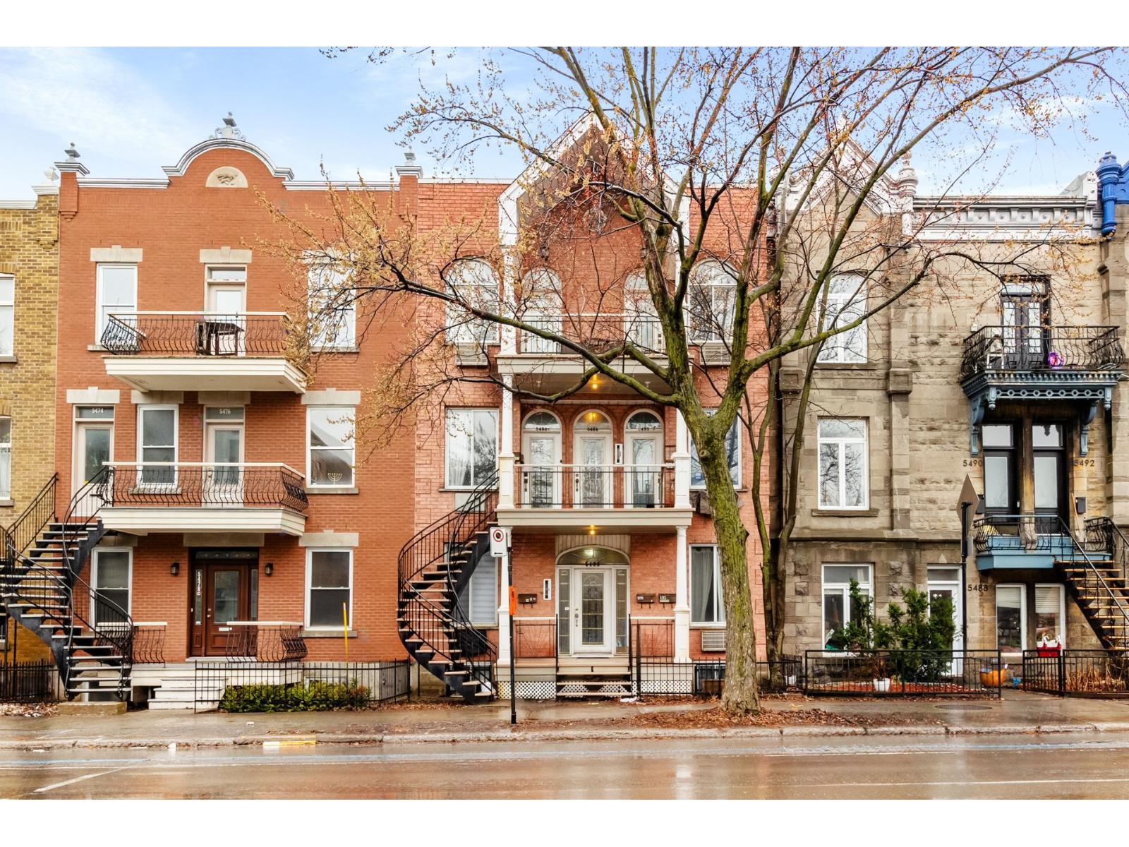 5484 Rue St-denis, #303 Property Photo 2