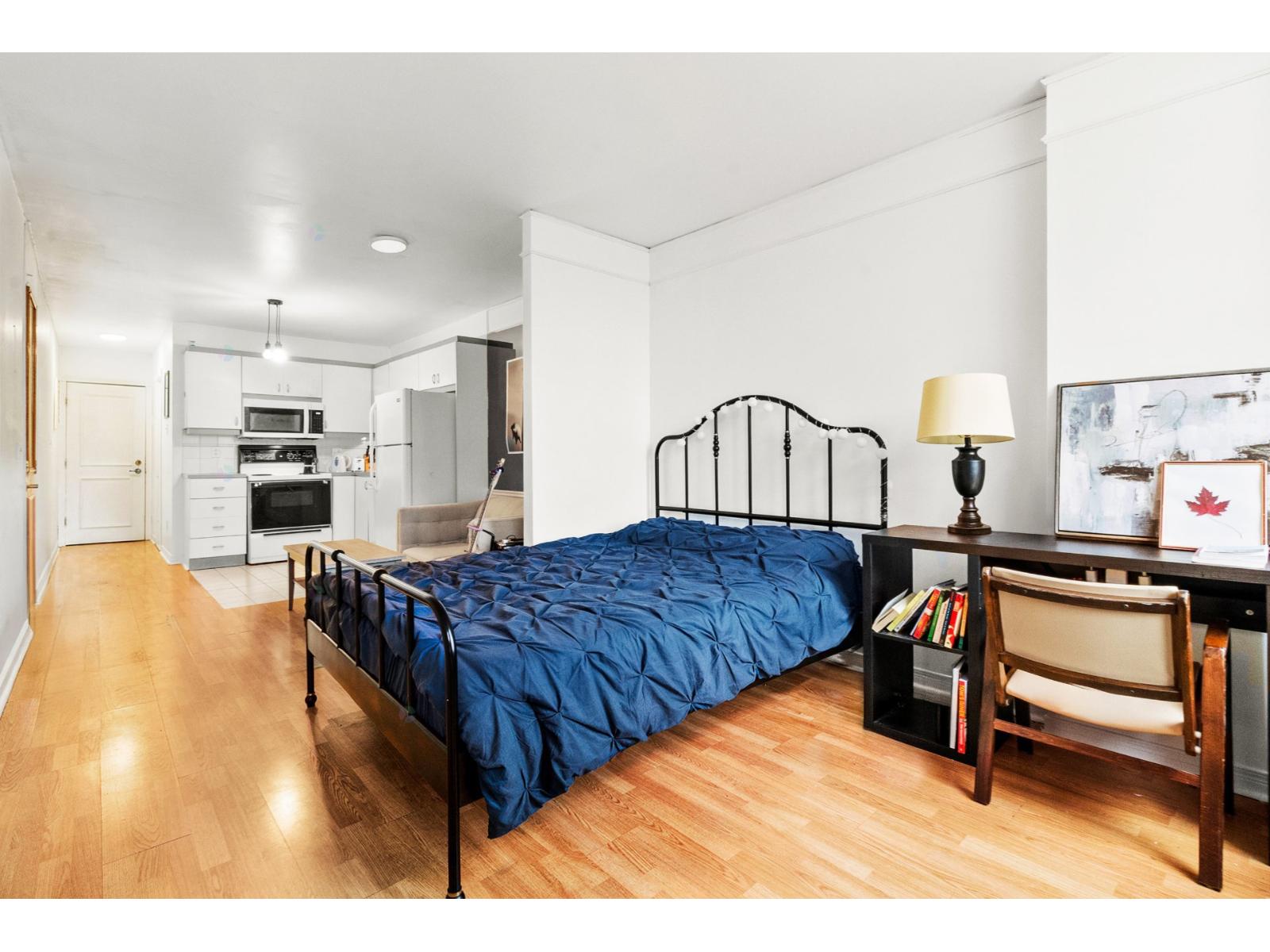 5484 Rue St-denis, #303 Property Photo 11
