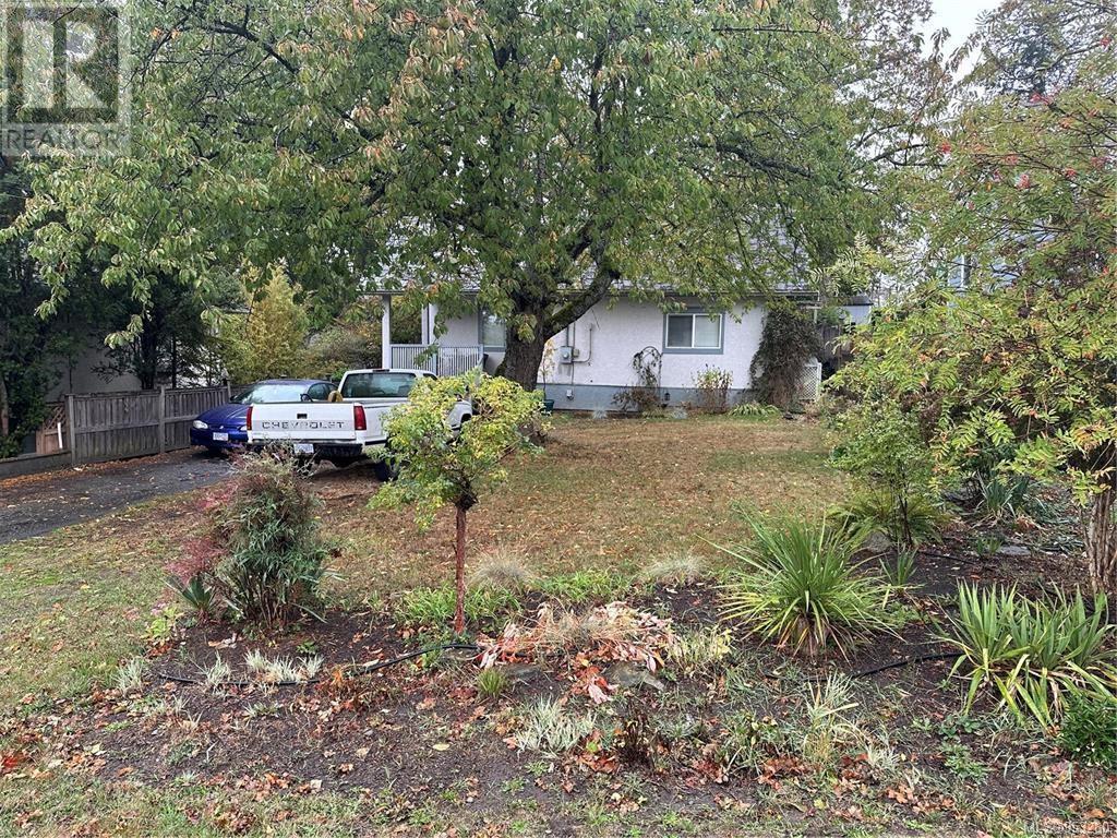 3482 Bethune Ave Property Photo 3
