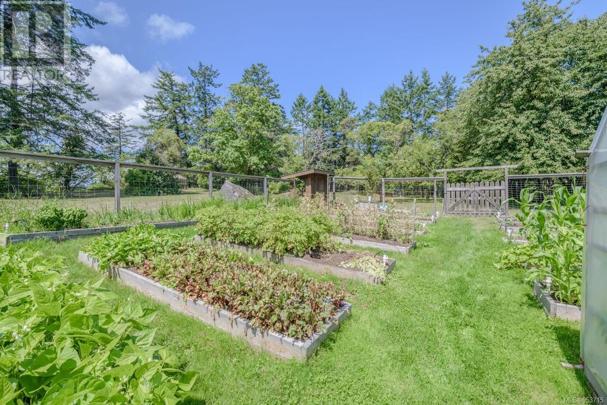 1905 Martin Rd Property Photo 16