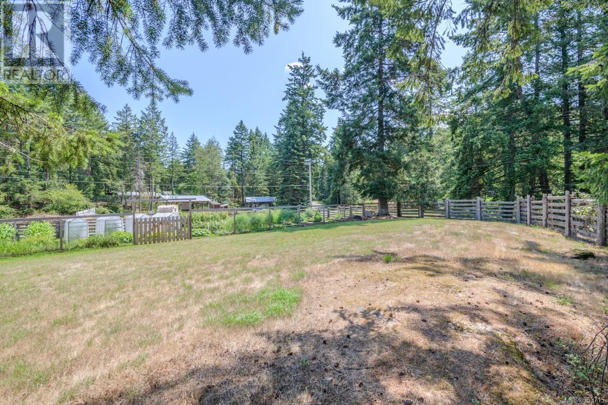1905 Martin Rd Property Photo 18