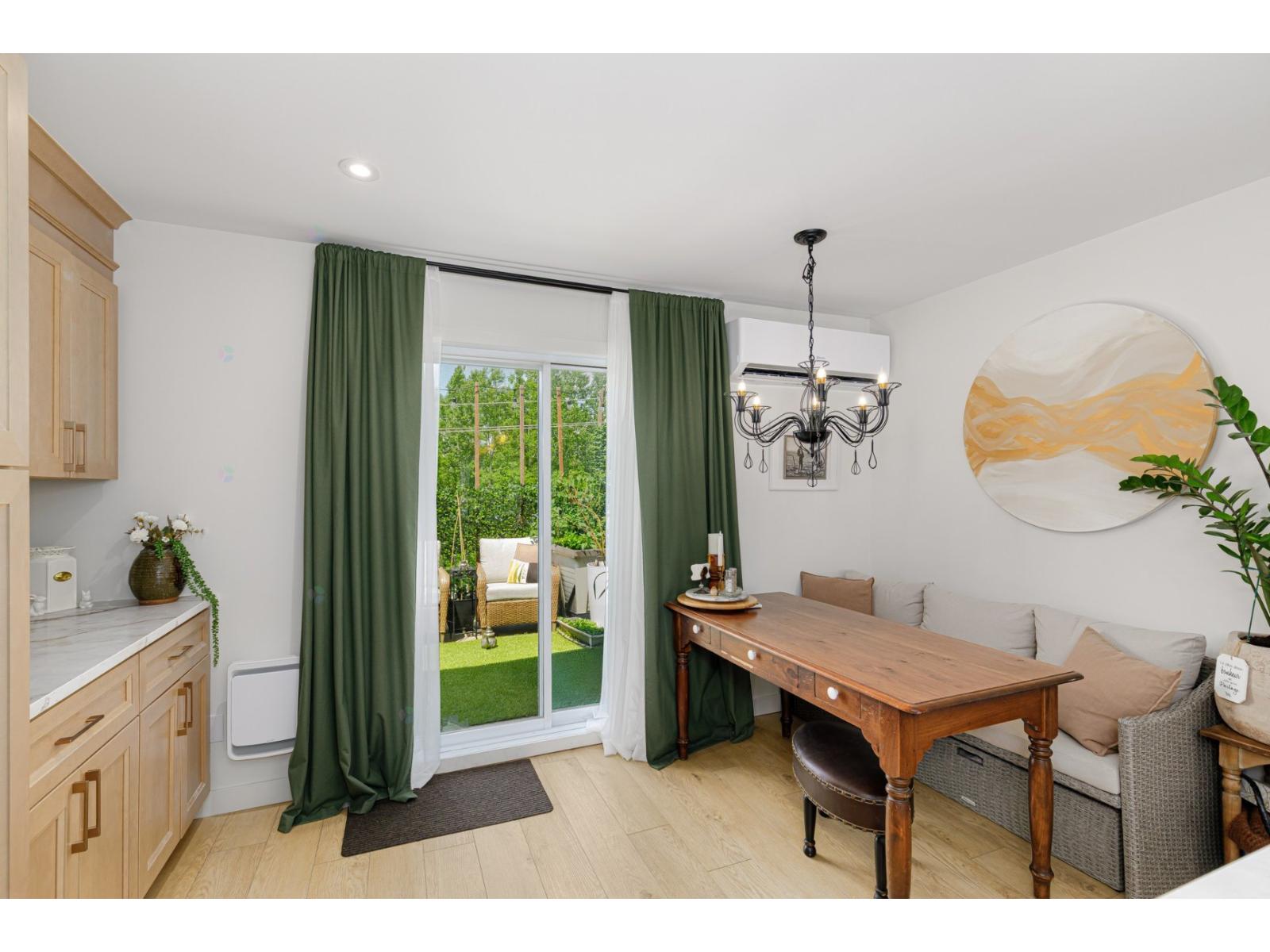 609 Boul. Le Bourg-neuf, #6 Property Photo 5