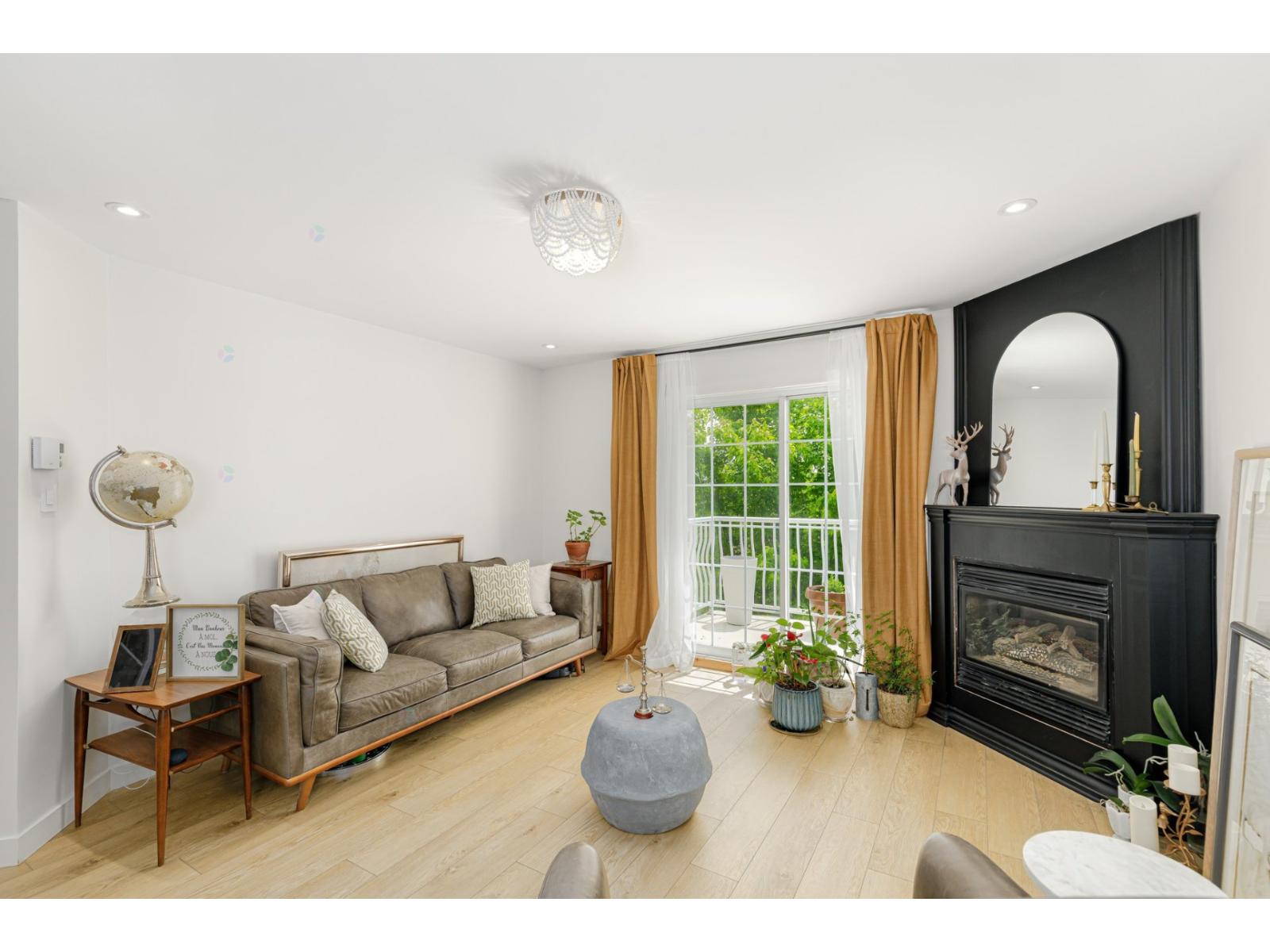 609 Boul. Le Bourg-neuf, #6 Property Photo 7