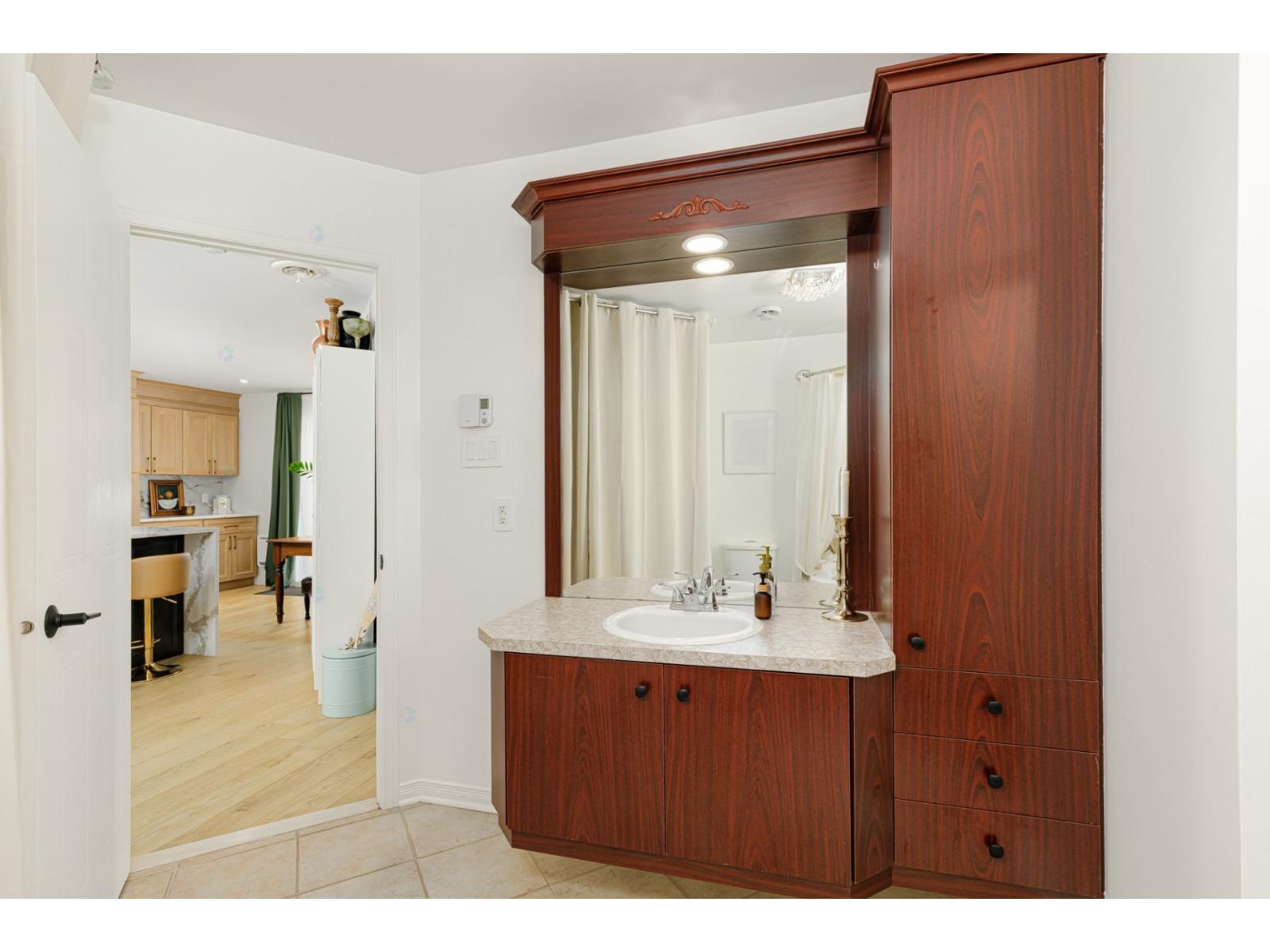 609 Boul. Le Bourg-neuf, #6 Property Photo 20