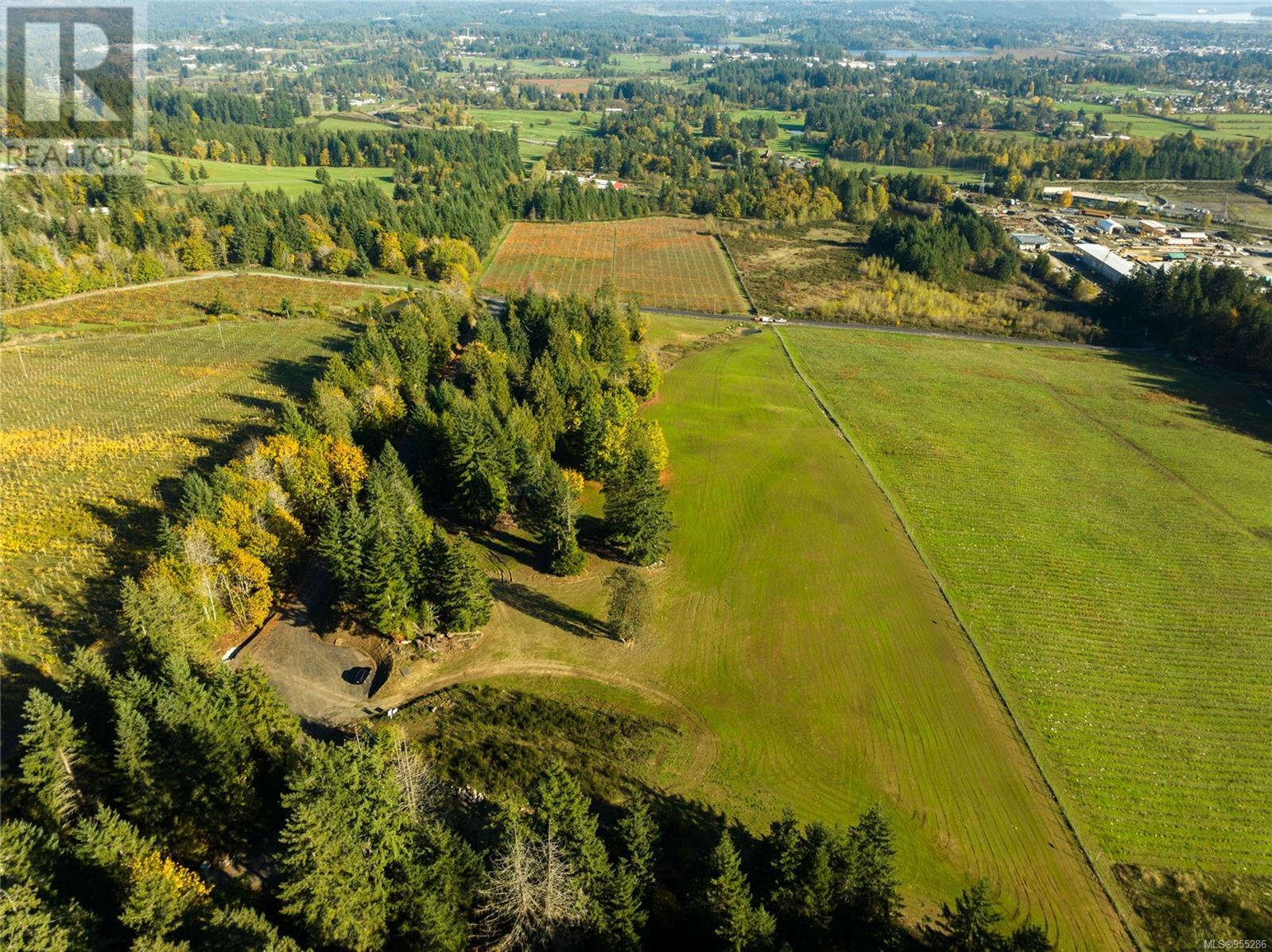 Sl 9 Pinot Pl Property Photo 2