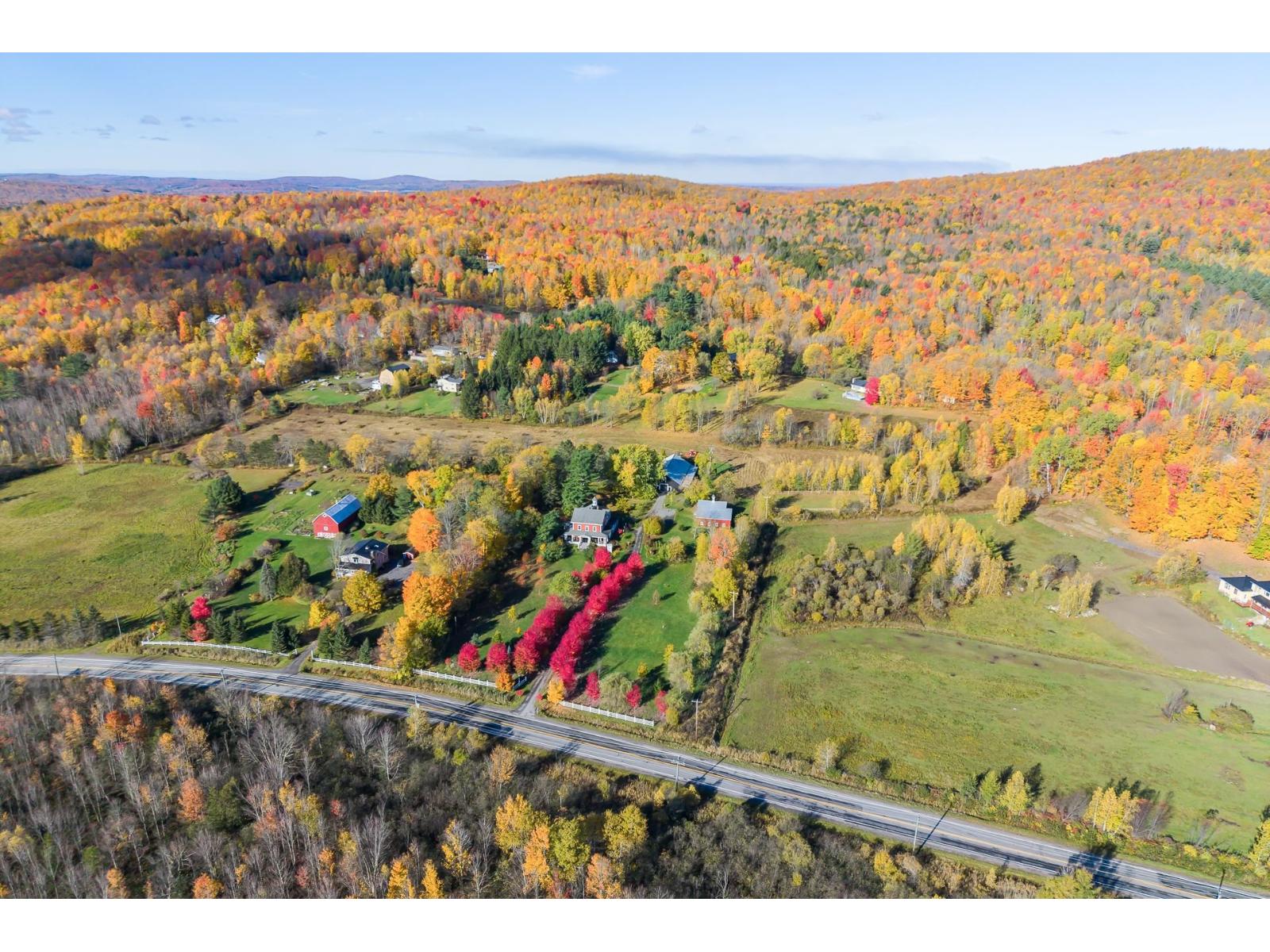 378z Ch. Valley Property Photo 10