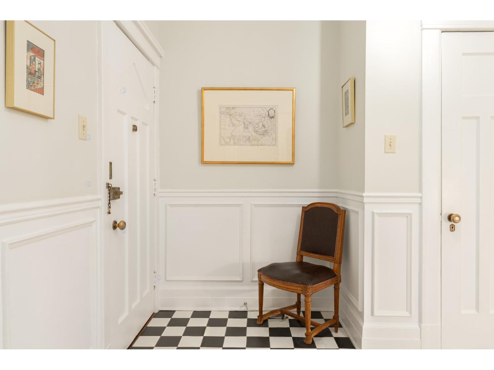 1530 Av. Bernard, #10 Property Photo 10