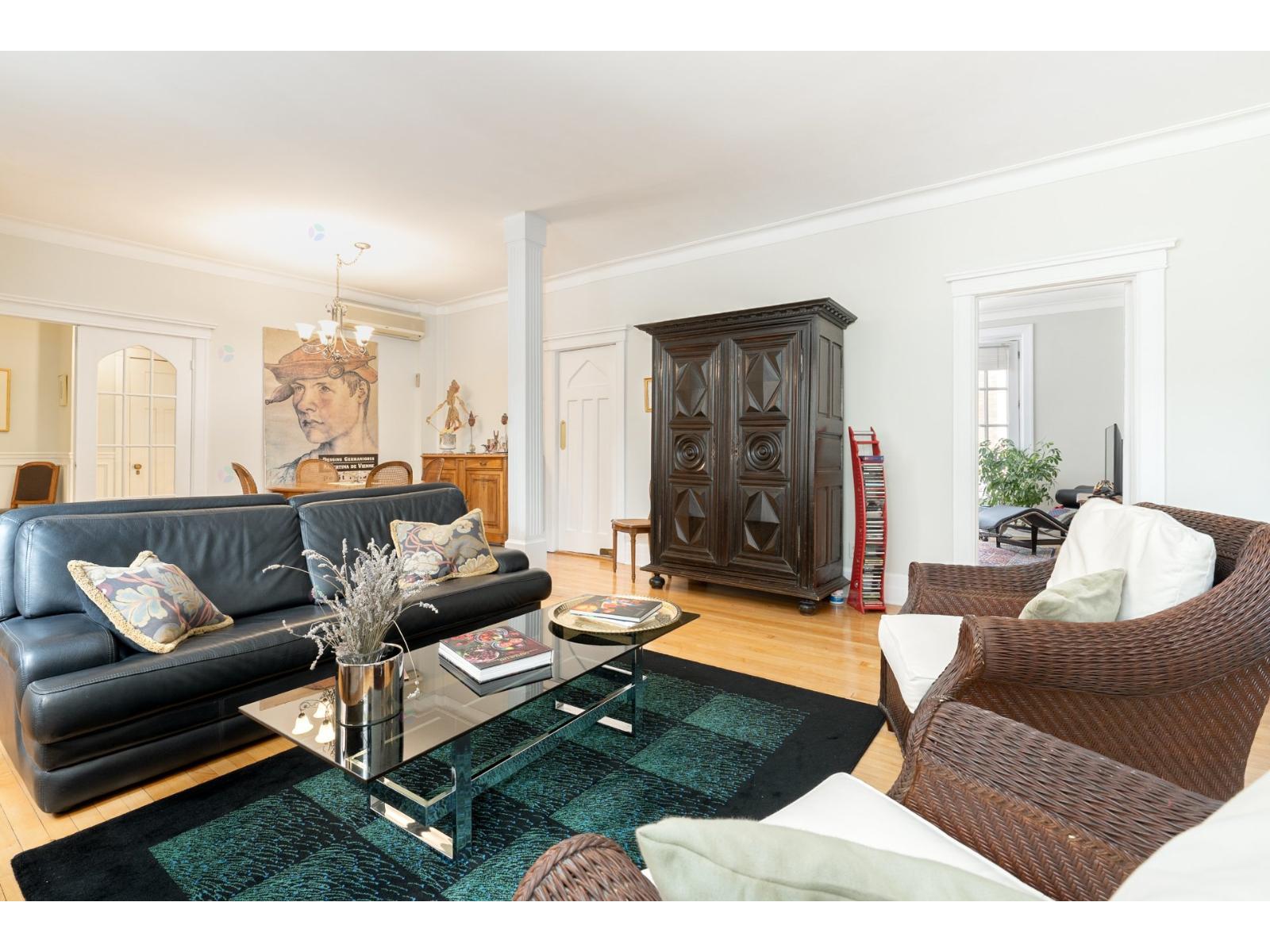 1530 Av. Bernard, #10 Property Photo 21