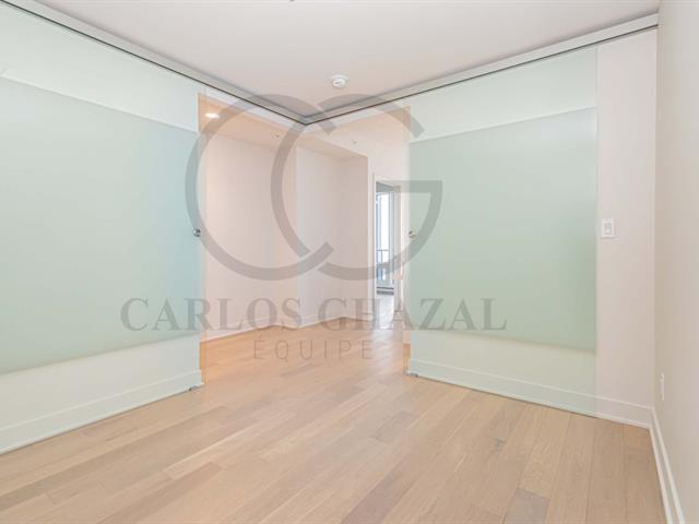 1288 Rue St-antoine O., #4703 Property Photo 18