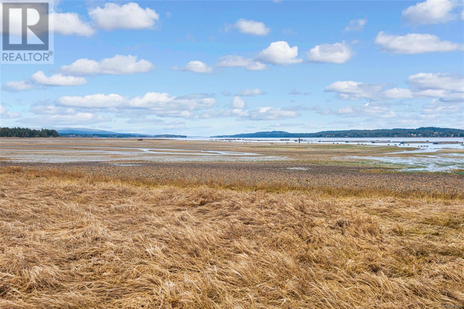 Lot 13 Island Hwy W Property Photo 15
