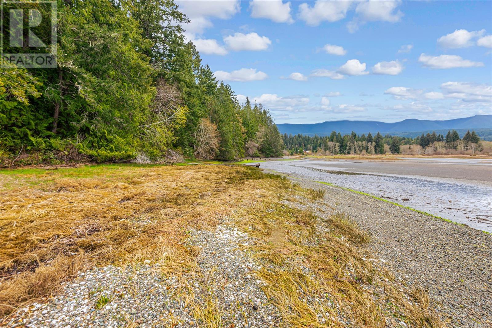 Lot 13 Island Hwy W Property Photo 24