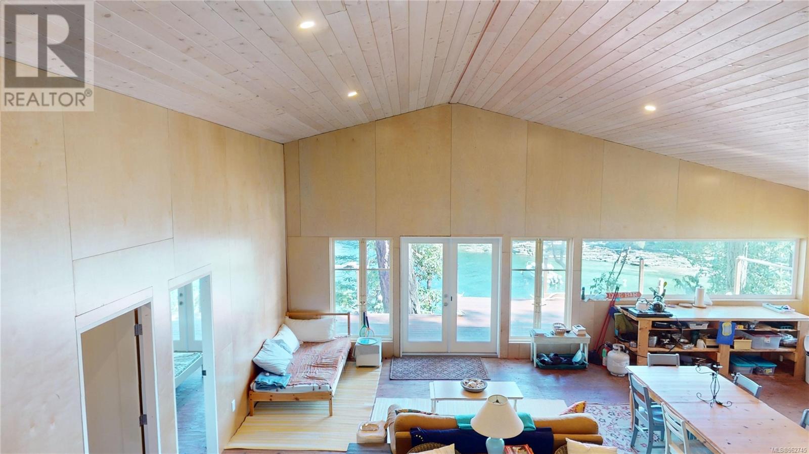 Lt 12 Ruxton Island Property Photo 8