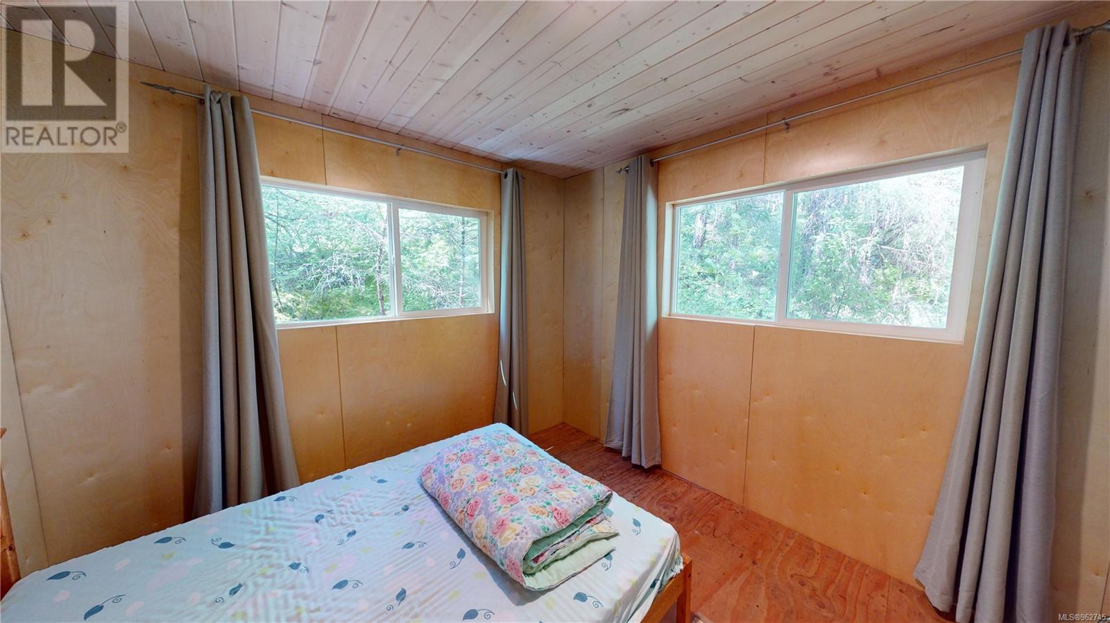 Lt 12 Ruxton Island Property Photo 15