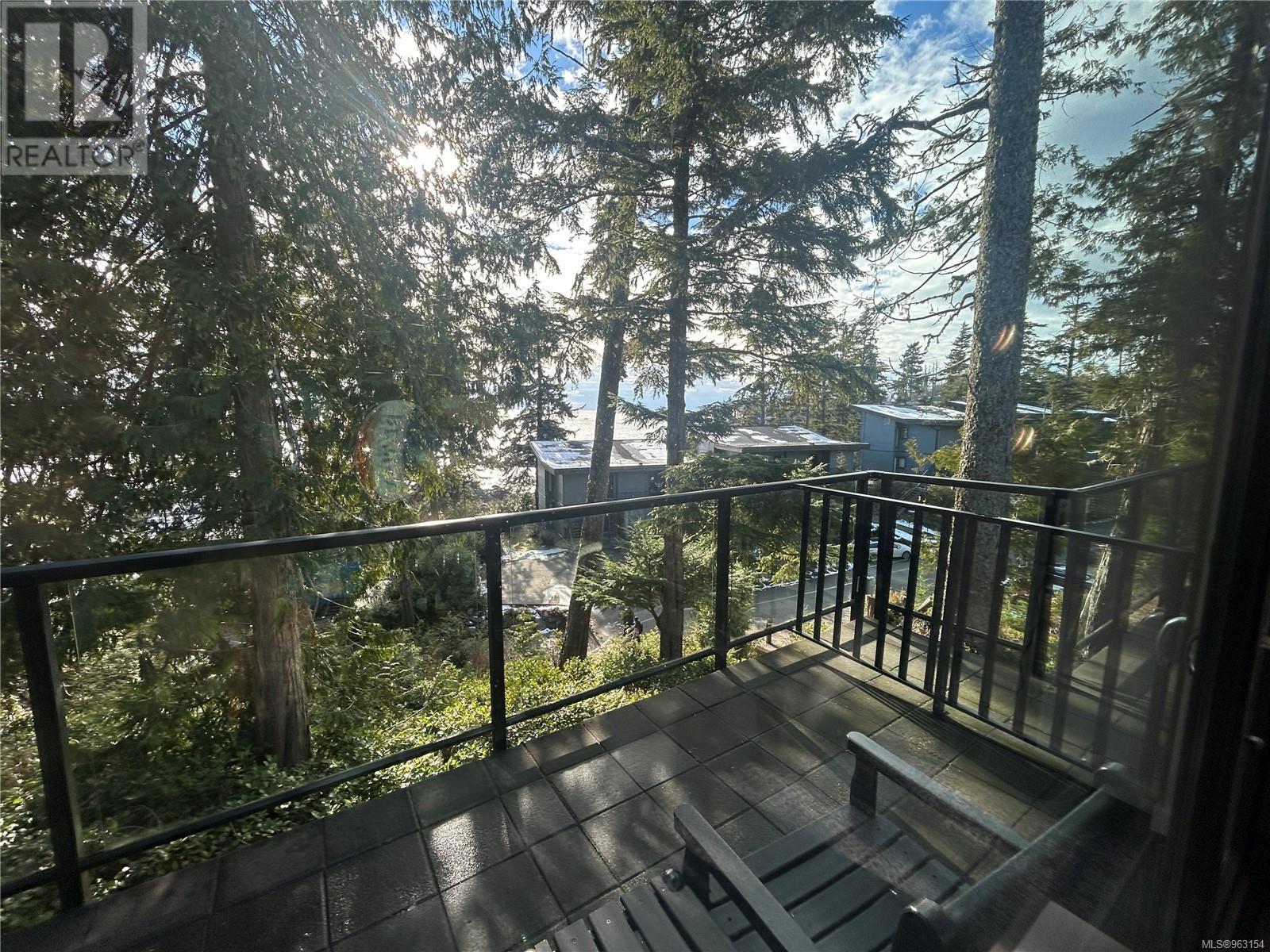 1903 596 Marine Dr Property Photo 20