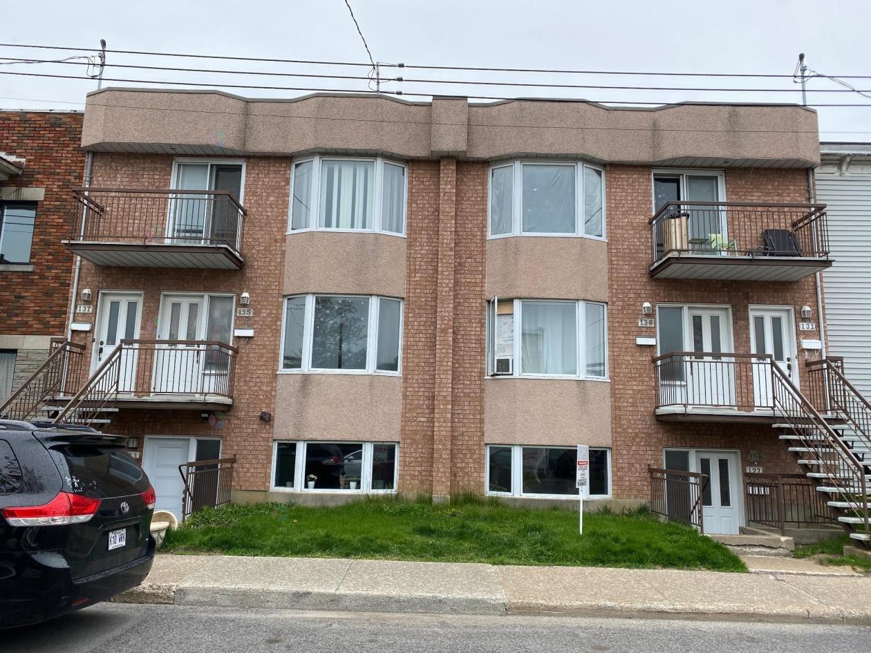127-137 Av. Jolicoeur