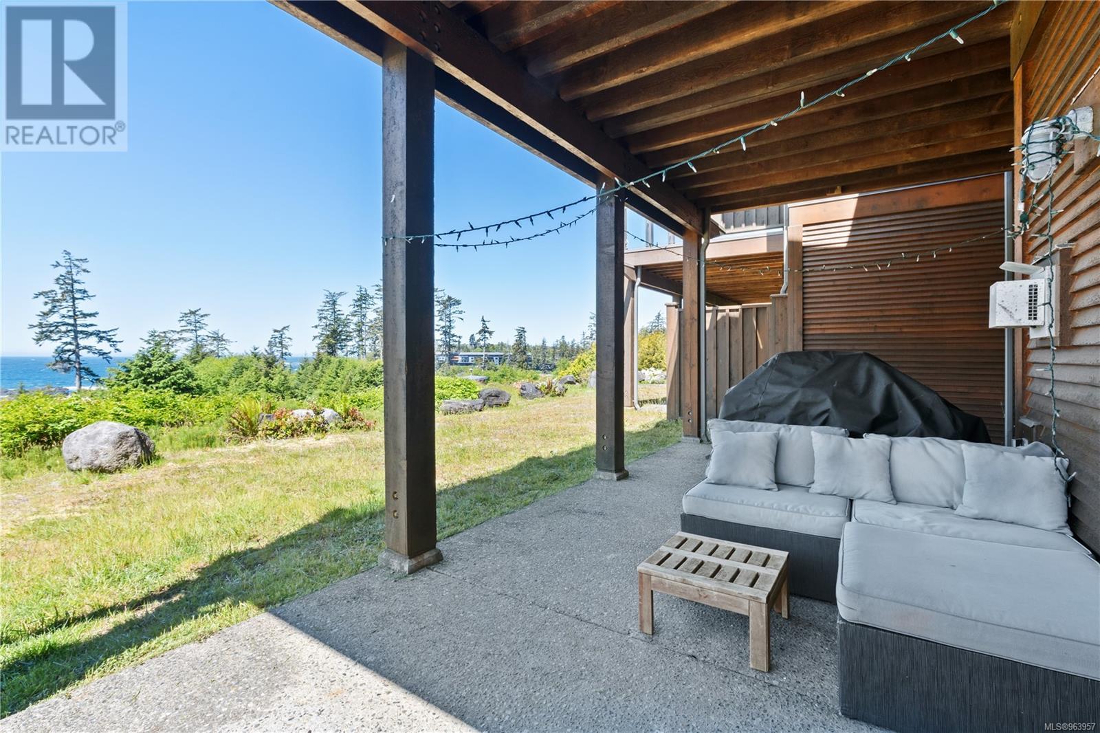 202 515 Marine Dr Property Photo 28