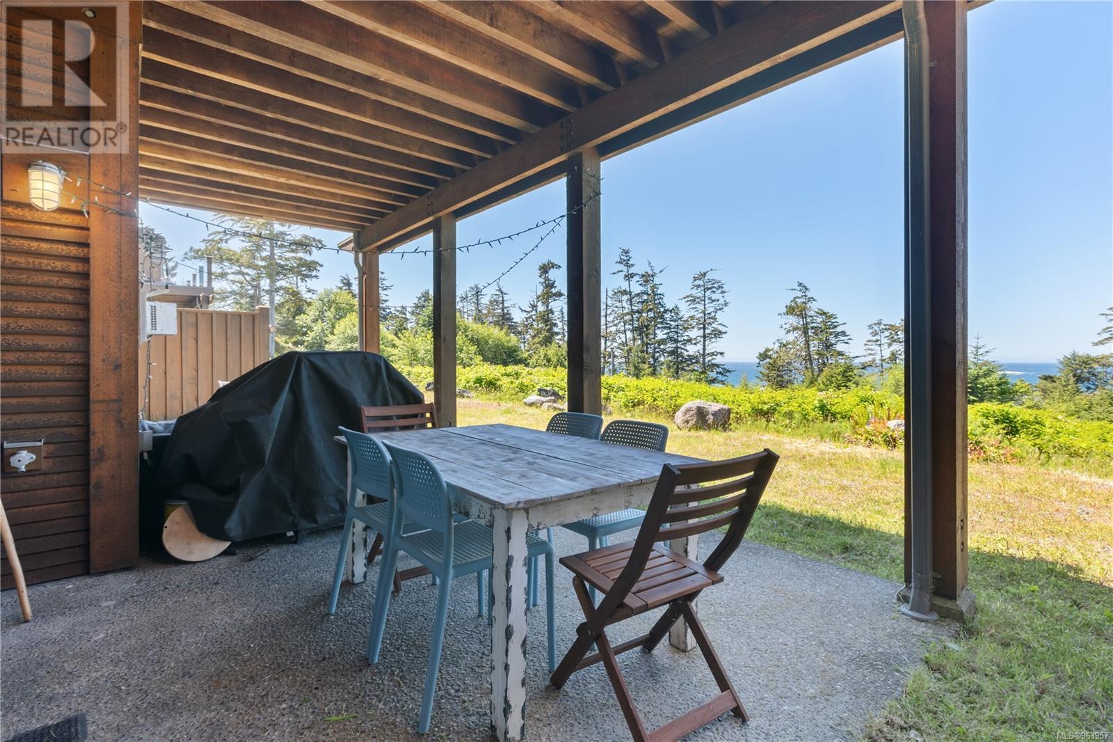 202 515 Marine Dr Property Photo 30
