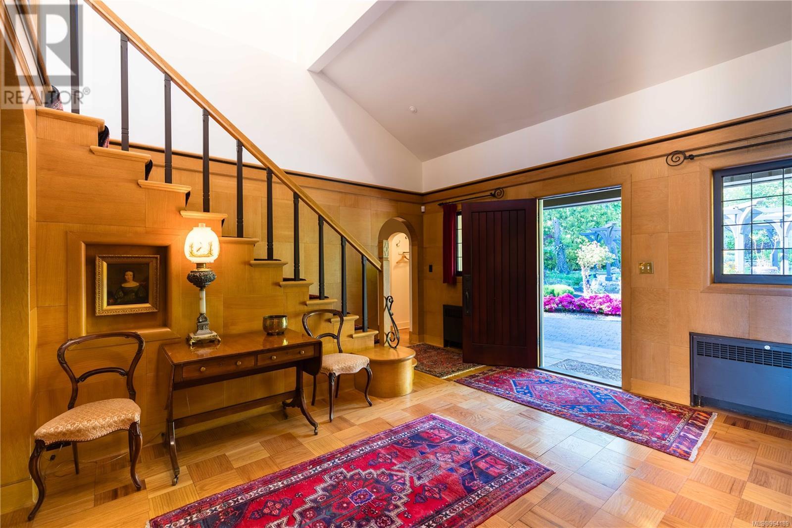 605 Towner Park Rd Property Photo 6