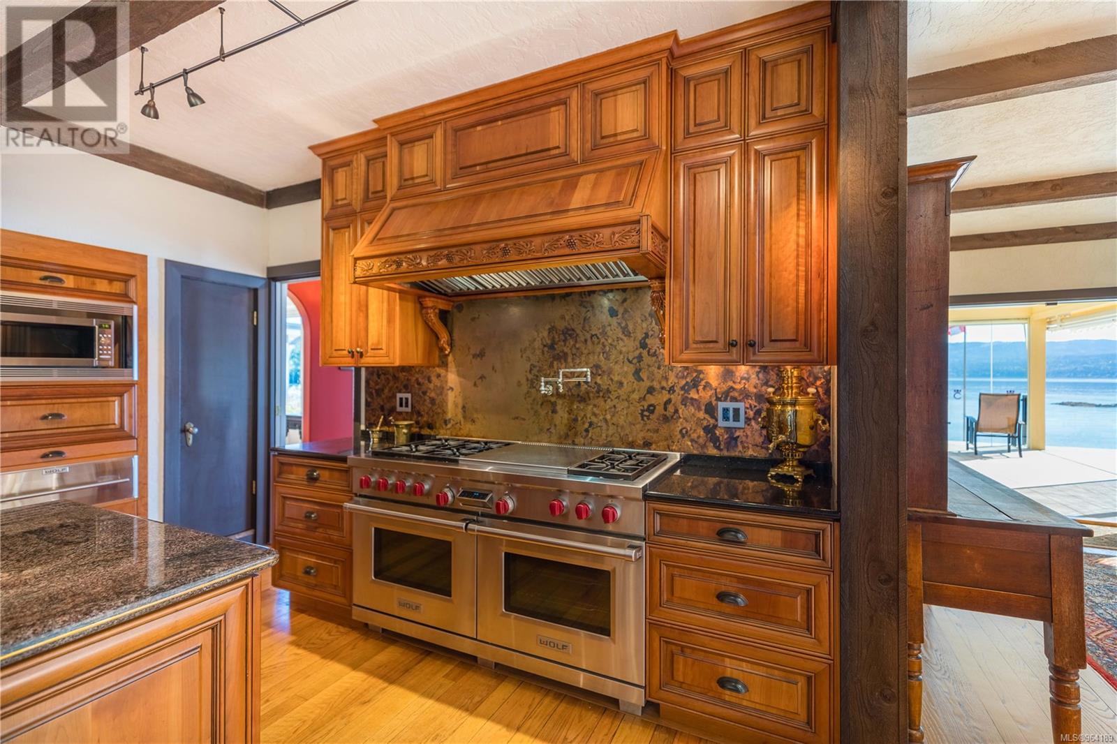 605 Towner Park Rd Property Photo 19
