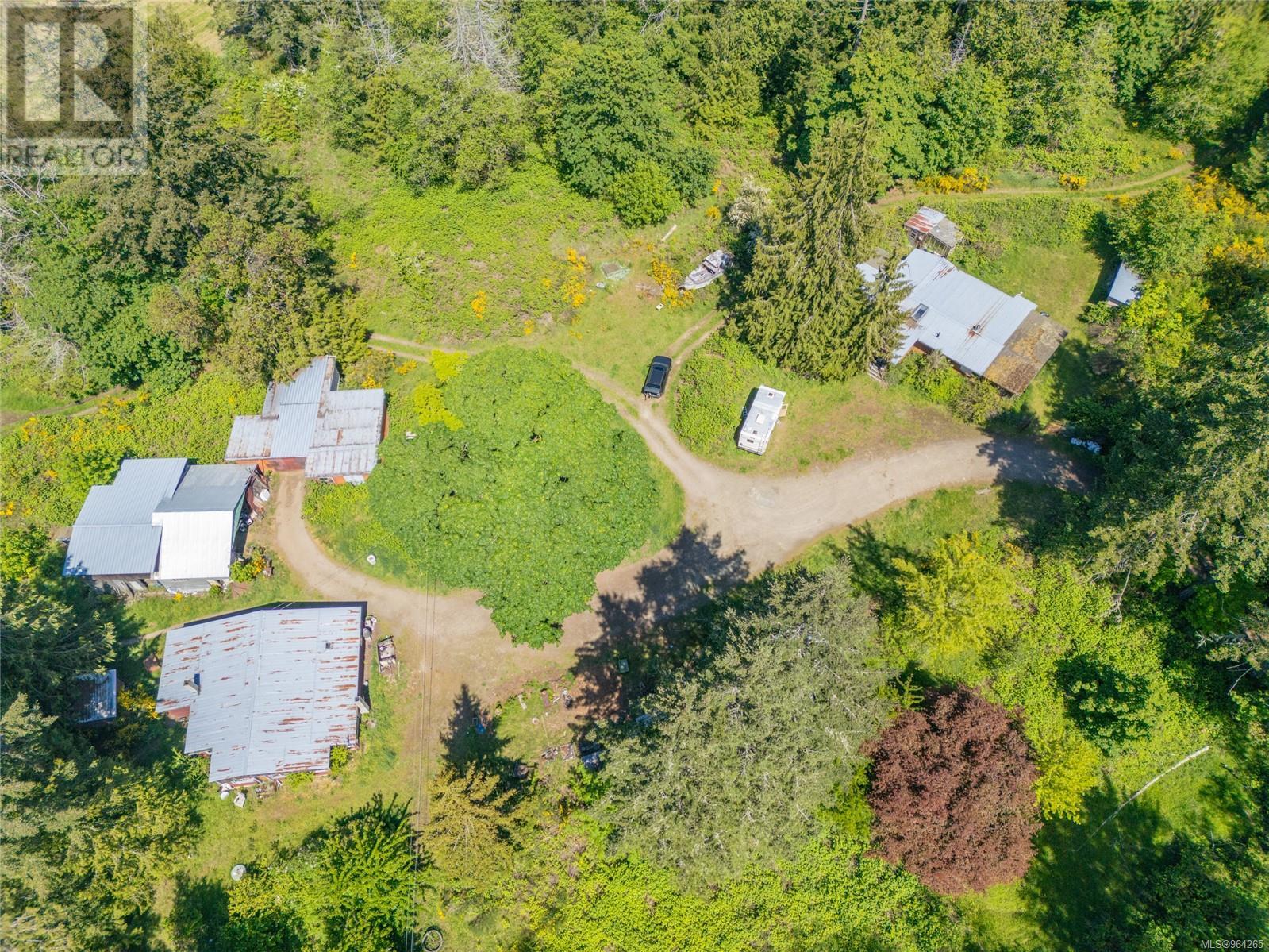 4510 Bedwell Harbour Rd Property Photo 1
