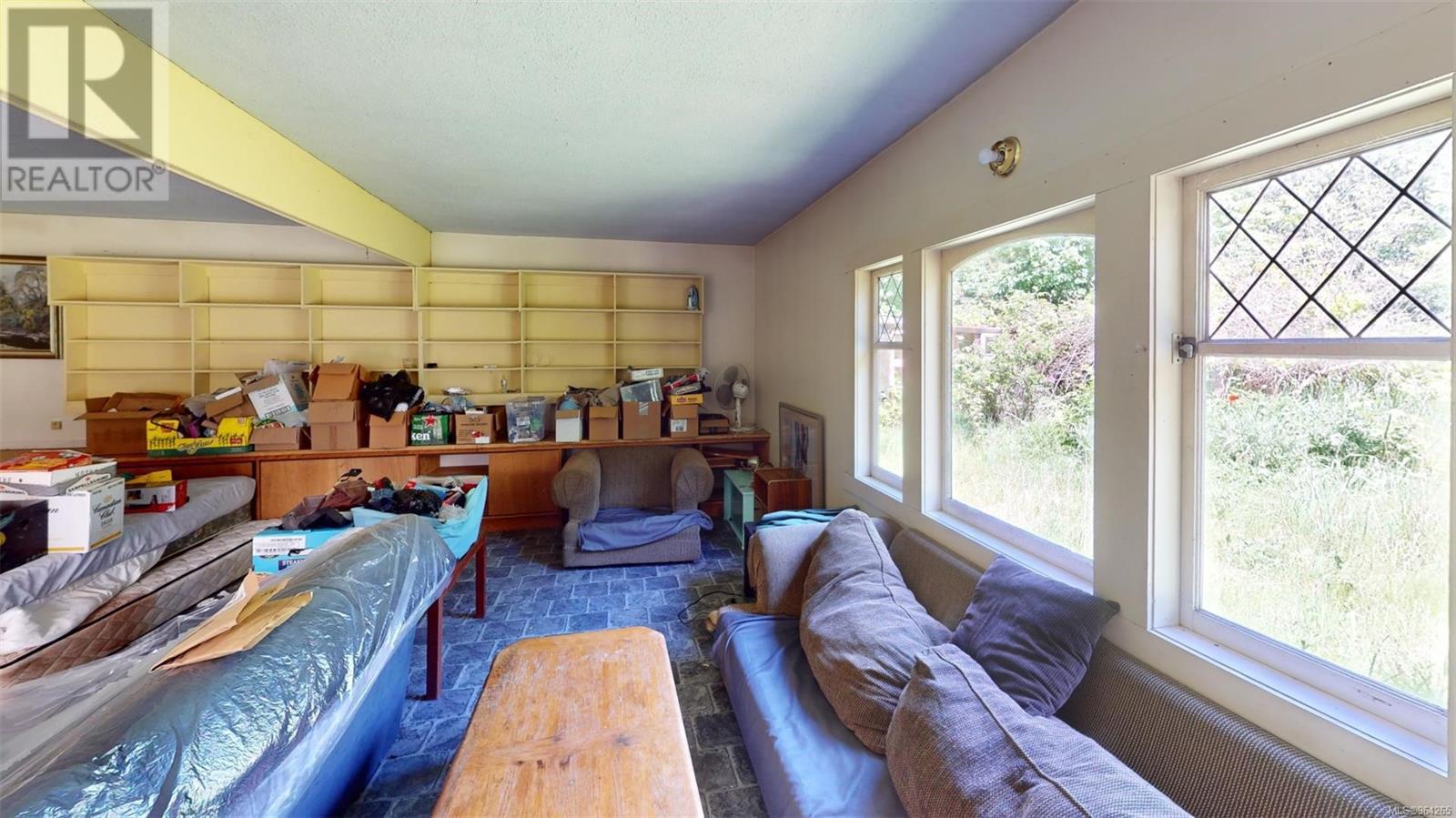 4510 Bedwell Harbour Rd Property Photo 22
