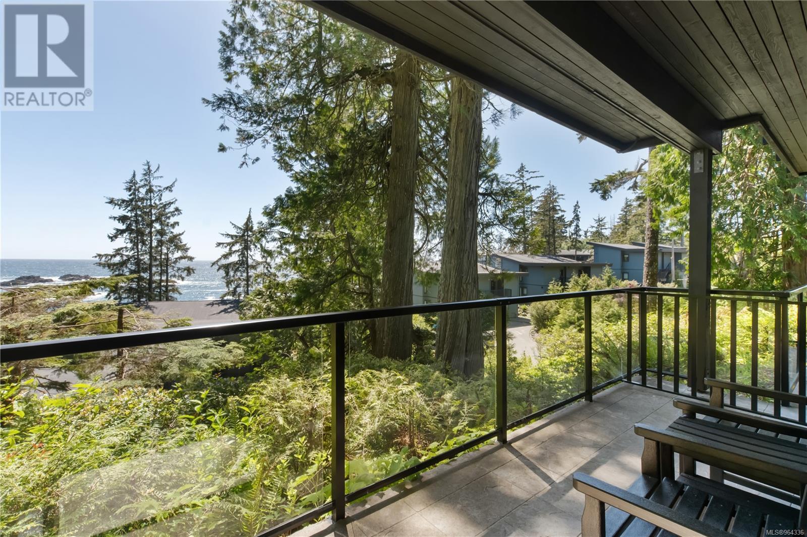 1801 596 Marine Dr Property Photo 11