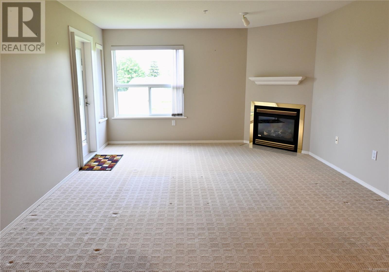 212 280 Dogwood St S Property Photo 16